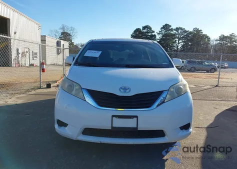 2011 Toyota Sienna Le V6 from USA, damaged, VIN 5TDKK3DC7BS024031